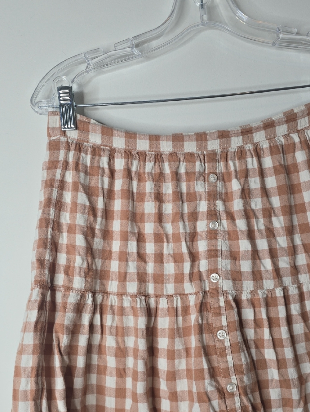 Old Navy Button-Front Tiered Gingham Skirt - Beige/White - Picture 2 of 5